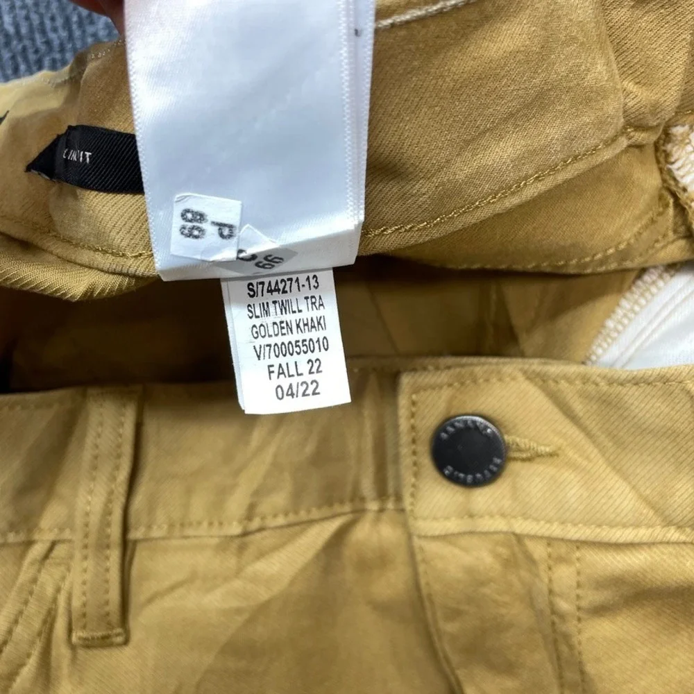 Banana Republic Traveler Slim Fit Chino Pants Mens 33 Golden Khaki Stretch Twill